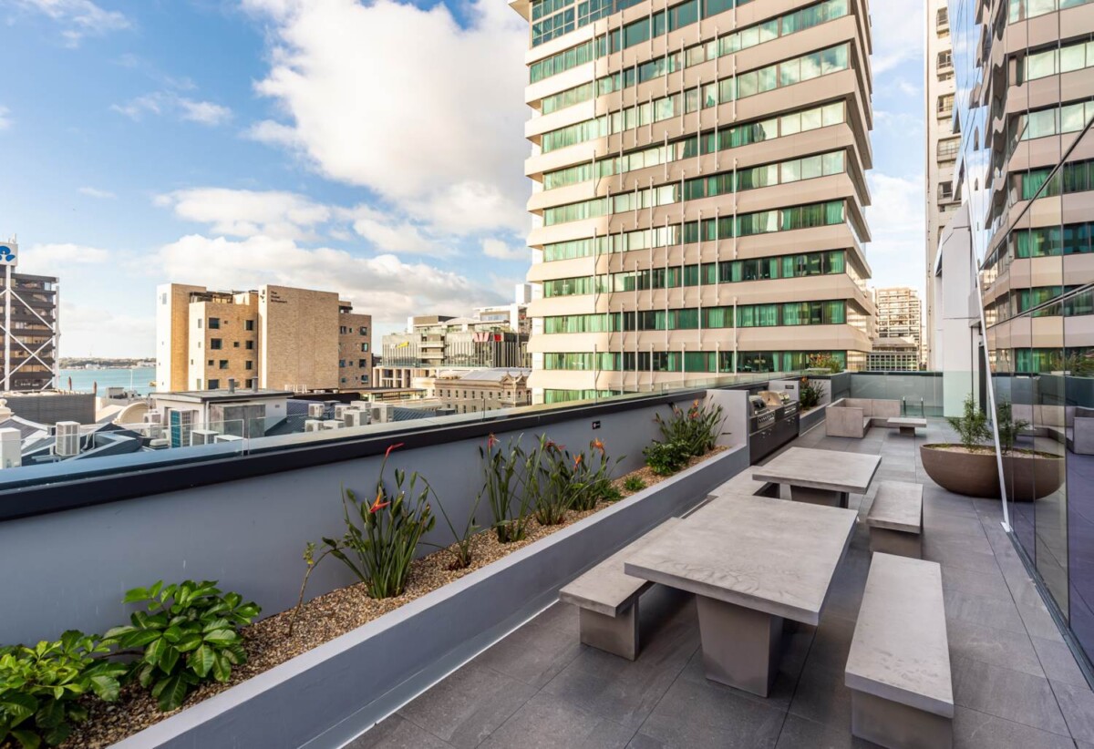 Auckland Girls’ Grammar School zone, 73m2 Spacious 1 bed 1 bath apartment plus a good-sized balcony, in The Pacifica, 1003/10 Commerce Street, City Centre, Auckland