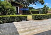 For rent 3 beds 2 baths house with a Sperate shed/storage house, within desirable school zones, available now, 14 Imogene Way, Half Moon Bay, Auckland