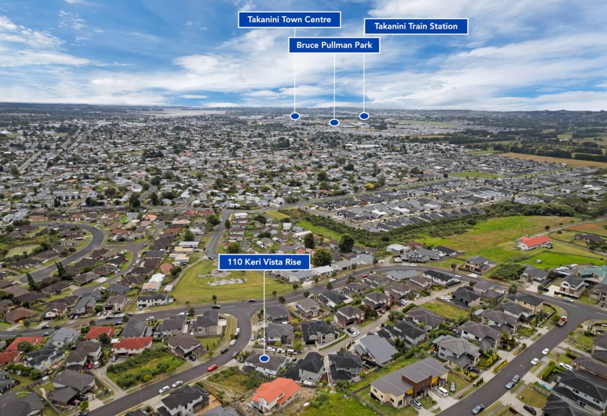 First time in the market since it was custom-built 7 years ago, 288m2 5 beds 3.5 baths house on 463m2 section, 1.3 km to Kelvin Road School, 1.9 km to Papakura Intermediate, 2 km to Papakura High School, 110 Keri Vista Rise, Papakura, Auckland
