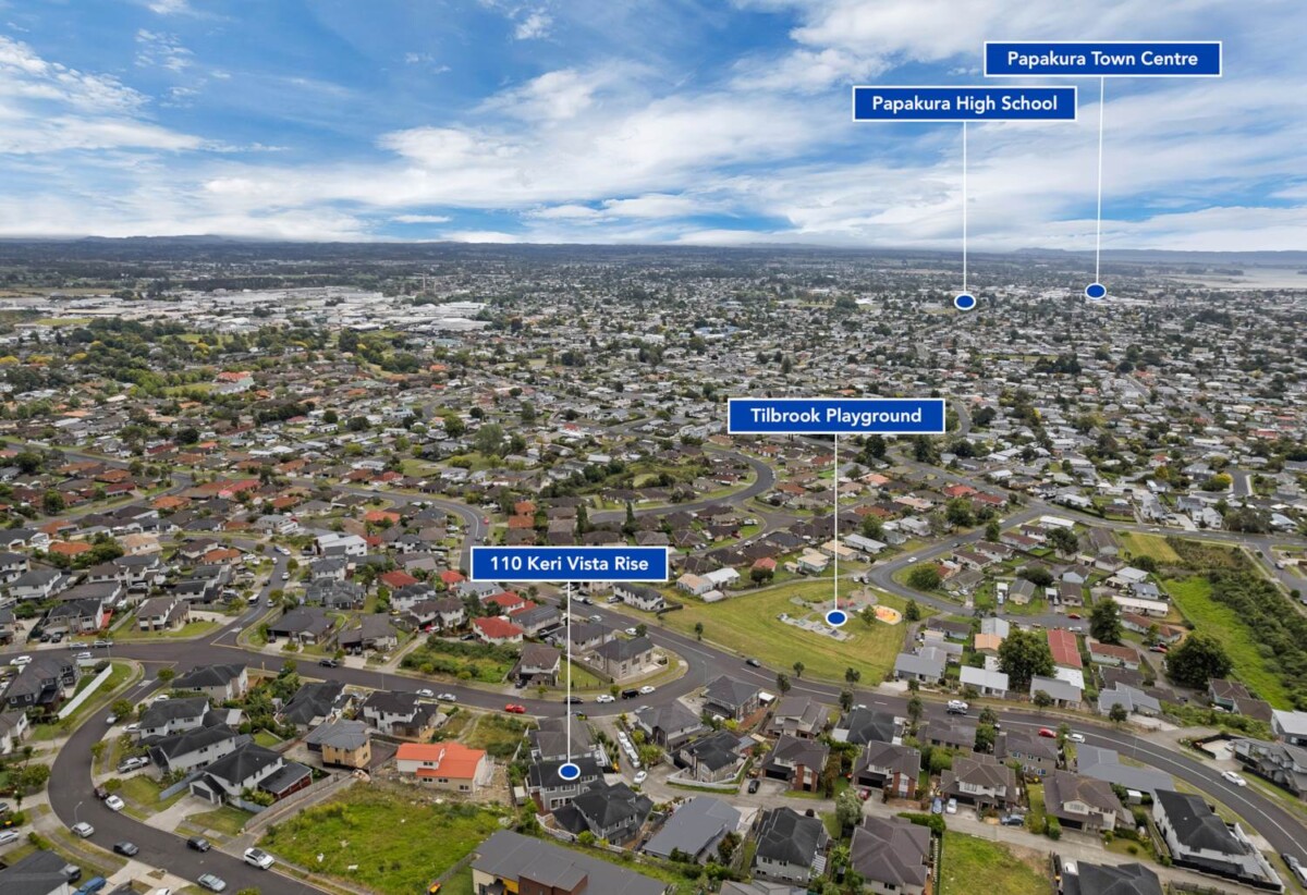 First time in the market since it was custom-built 7 years ago, 288m2 5 beds 3.5 baths house on 463m2 section, 1.3 km to Kelvin Road School, 1.9 km to Papakura Intermediate, 2 km to Papakura High School, 110 Keri Vista Rise, Papakura, Auckland