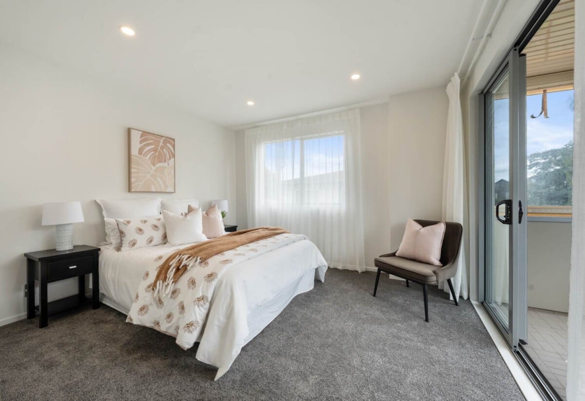 Auckland Grammar and Epsom Girls’ Grammar School zone, 5 beds 3.5 baths home with double garage, 0.3 km to Epsom Girls’ Grammar School, 1.1 km to Auckland Grammar, 22F Owens Road, Epsom, Auckland