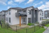 8 beds 6.5 baths house on 462m2 section, with 3 beds granny, 1.6 km to Chapel Downs School, 1.8 km to Ormiston Senior College and Ormiston Junior College, 69 Koromeke Street, Flat Bush, Auckland