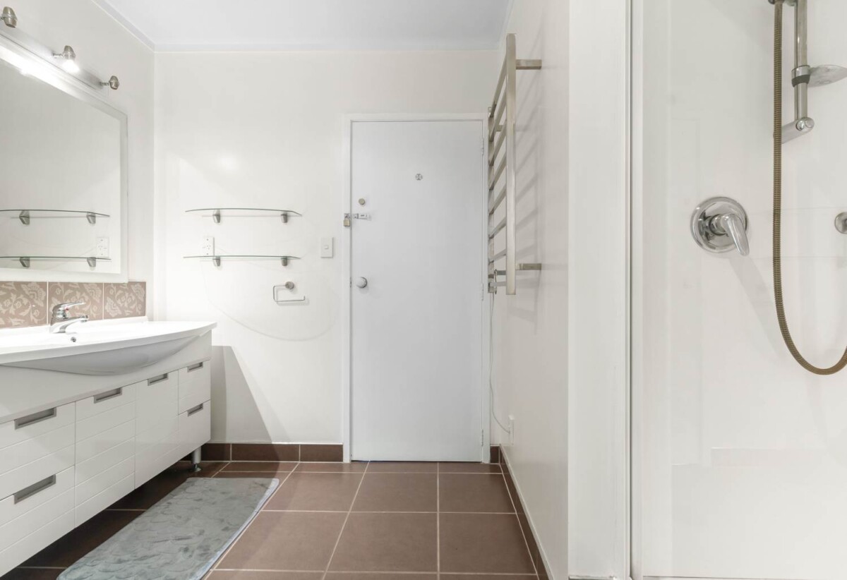 5 beds house on 20124m2 section, Future Urban Zone, 0.6 km to Alfriston College, 1.2 km to Alfriston School, 1230 Alfriston Road, Ardmore, Auckland