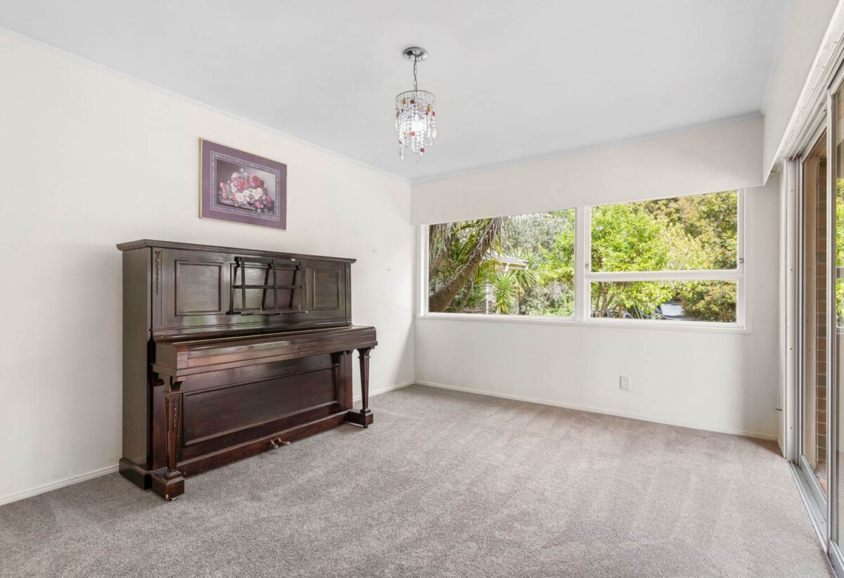 5 beds house on 20124m2 section, Future Urban Zone, 0.6 km to Alfriston College, 1.2 km to Alfriston School, 1230 Alfriston Road, Ardmore, Auckland