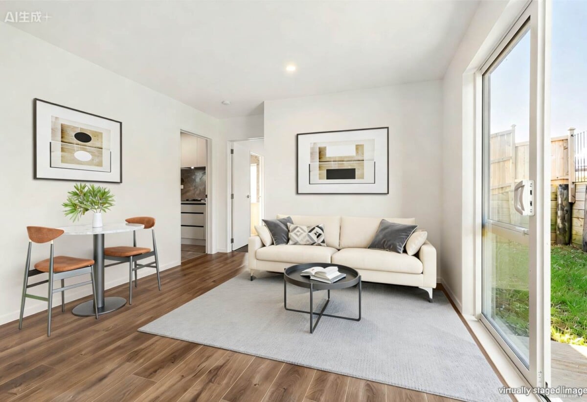 Dual kitchens, 7 beds house on 657m2 section, with 2 beds granny, 0.9 km to Valley School, 1.8 km to Pukekohe High School and Pukekohe Intermediate, 62 Cape Hill Road, Pukekohe, Auckland