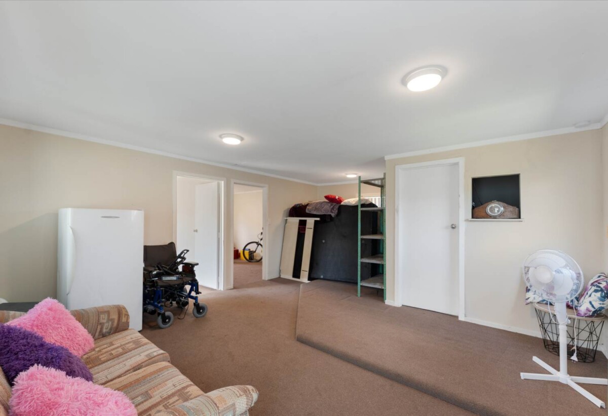 Motivated owners downsizing, 3 beds 2 baths house on 577m2 section, with huge storage/rumpus area, 0.2 km to Bruce McLaren Intermediate School, 0.8 km to Henderson South School, 1.4 km to Henderson High School, 17 Hindmarsh Street, Henderson, Auckland