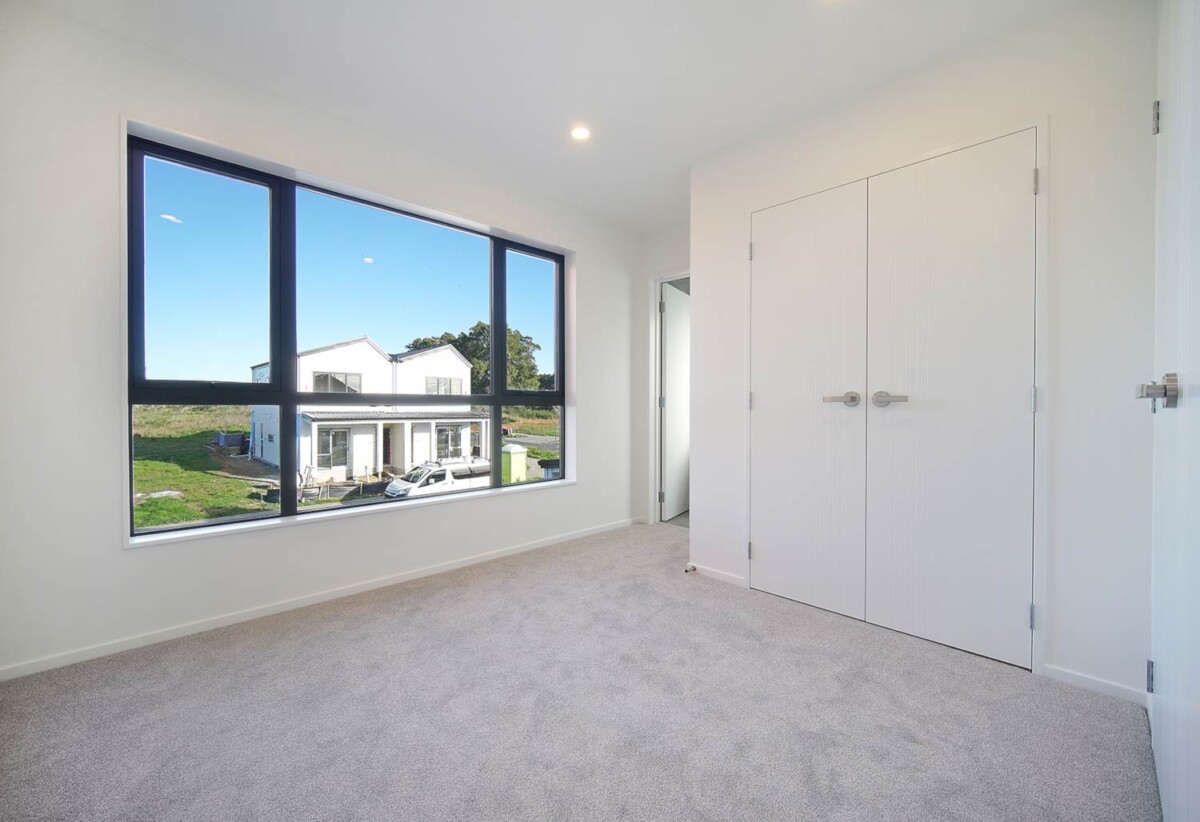 Last One – Bottom Price, Brick brandnew 4 beds 3 baths home with car park on 130m2 section, with backyard and deck, walking distance to New primary school and kindergarten., 12 Waimarie Drive, Karaka, Auckland