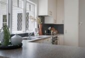 Renovated 3 beds 1 bath house with garage on 502m2 section, Minutes from Lunn Avenue amenities, Ellerslie Village, and Sylvia Park shopping, 0.7 km to Stanhope Road School, 428 Ellerslie Panmure Highway, Mt Wellington, Auckland