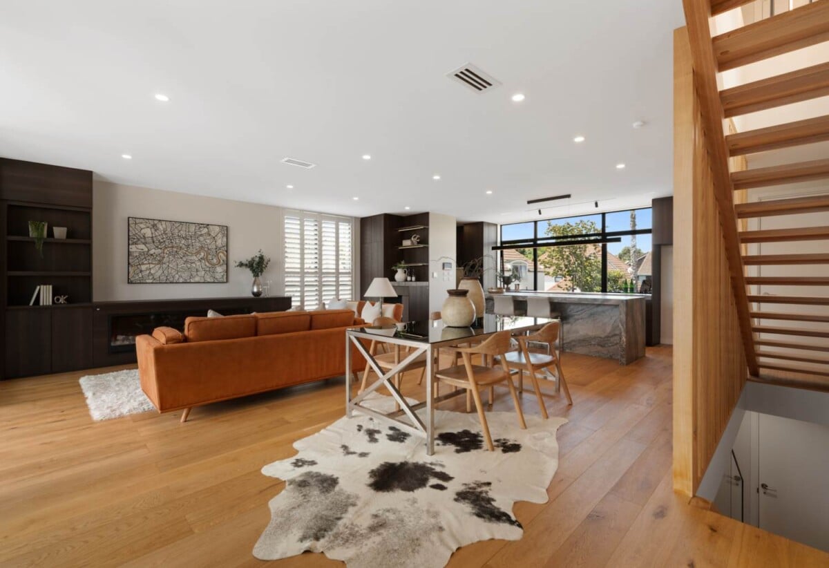 Built-in lift, Brandnew 4 beds 3 baths house with double garage, with the beach, village and coastal walks an easy stroll away, 0.6 km to St Ignatius School (St Heliers), 1.4 km to Kohimarama School, 8D Sayegh Street, St Heliers, Auckland
