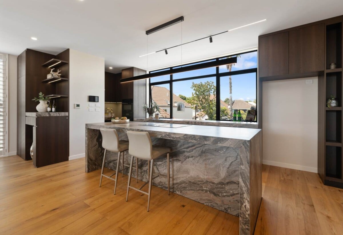 Built-in lift, Brandnew 4 beds 3 baths house with double garage, with the beach, village and coastal walks an easy stroll away, 0.6 km to St Ignatius School (St Heliers), 1.4 km to Kohimarama School, 8D Sayegh Street, St Heliers, Auckland