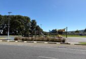 For rent, SHORT TERM 6 MONTHS, brandnew 3 beds 3 baths townhouse with 2 car parks, zoned for Edmund Hillary School, Papakura Intermediate, Papakura High School, available now, lot 2/71 Smiths Avenue, Papakura, Auckland