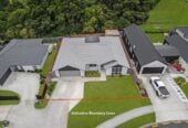 2 kitchens, 4 beds 2.5 baths house on 510m2 section, 0.8 km to Tuakau School, 1.4 km to Tuakau College, 48 Rapana Drive, Tuakau