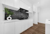 5 beds 3 baths house with double garage on 373m2 section, close to shops, school, motorway access, 0.5 km to Hingaia Peninsula School, 1.7 km to Rosehill Intermediate, 1.8 km to Rosehill College, 8 Lusitano Drive, Karaka, Auckland