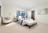 305m2 4 beds 4 baths house with double garage on 766m2 section, 0.8 km to Meadowbank School, 1.7 km to Remuera Intermediate, 17 Debron Avenue, Remuera, Auckland