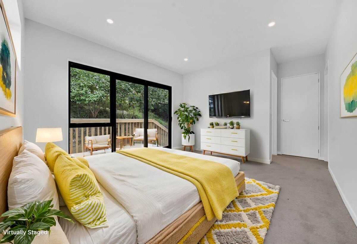 4 beds 2 baths house with double garage on 485m² section, close to school, supermarket, shops, motorway access, 0.5 km to Pokeno School, 4 De Velga Lane, Pokeno, Auckland