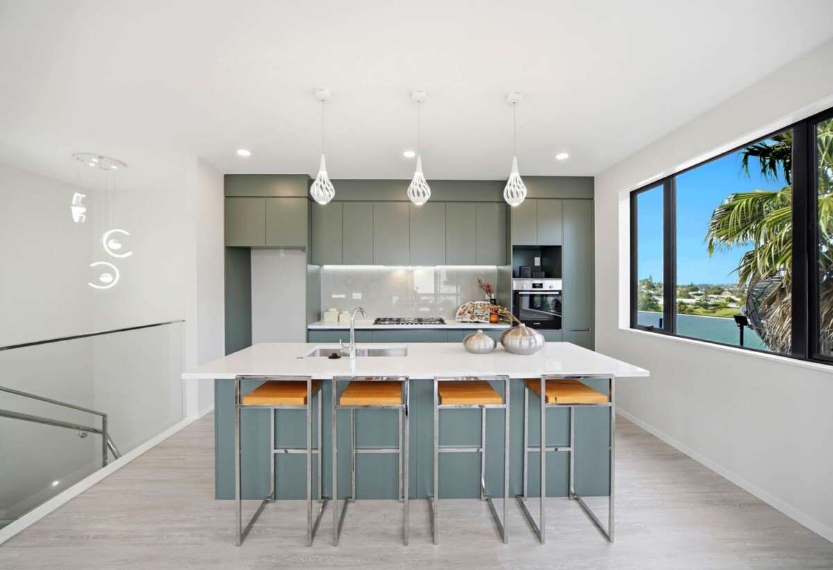 Double Westlake school zone, Brandnew standalone 4 beds 3.5 baths home with garage, walking distance of the Sunnynook Shopping Centre , 0.4 km to Sunnynook School, 68C Sunnynook Road, Forrest Hill, Auckland