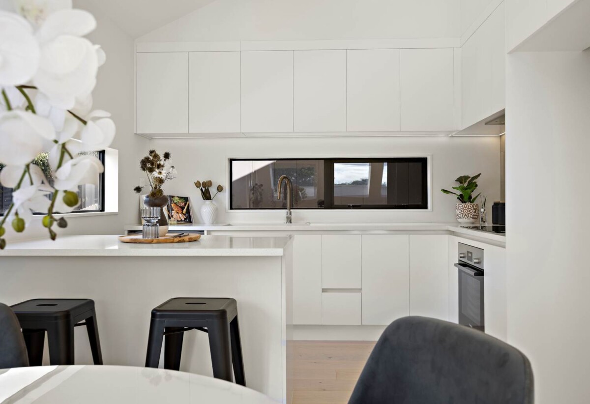 Brandnew 4 beds 3 baths house with double garage on 234m2 section, minutes to to Ellerslie Village, the new Lunn Ave shopping precinct, reserve, 0.9 km to Stanhope Road School, 12C Peek Street, Ellerslie, Auckland