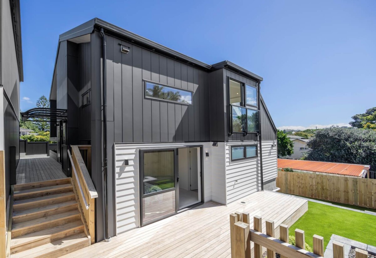 Brandnew 4 beds 3 baths house with double garage on 234m2 section, minutes to to Ellerslie Village, the new Lunn Ave shopping precinct, reserve, 0.9 km to Stanhope Road School, 12C Peek Street, Ellerslie, Auckland