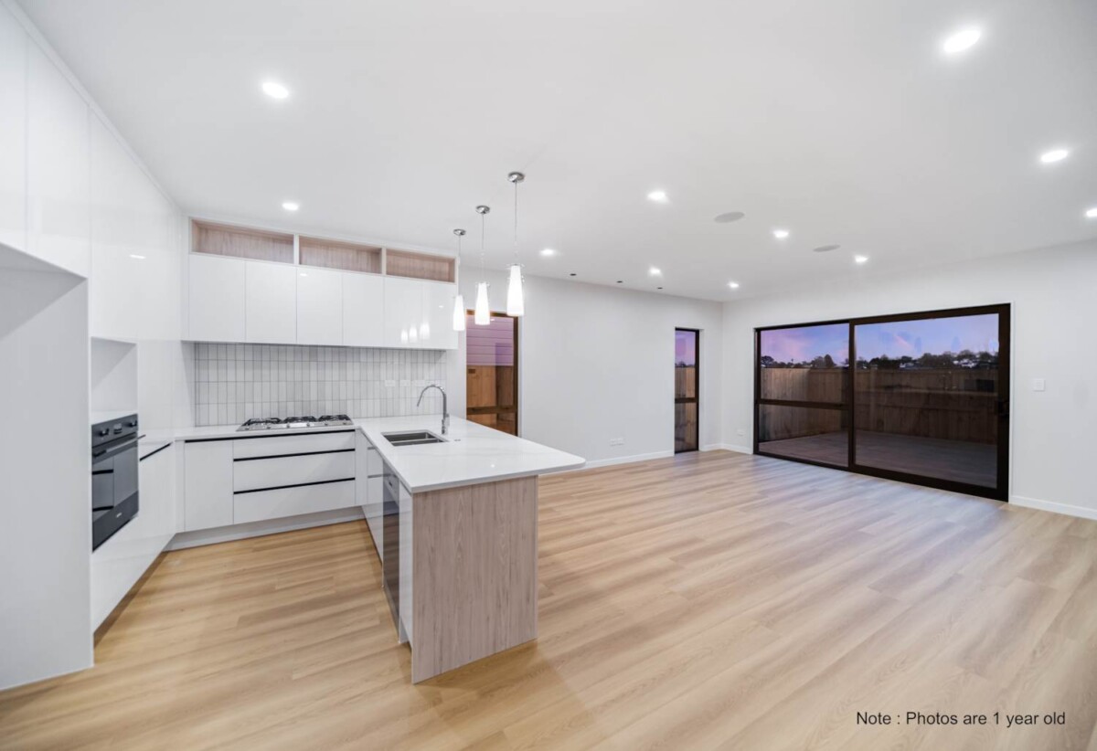 4 beds 2 baths house with double garage on 292m2 section, 0.6 km to Opaheke School, 1.1 km to v and Rosehill Intermediate, 1.5 km to Papakura Intermediate, 1.8 km to Papakura High School, 51 Bannockburn Road, Papakura, Auckland
