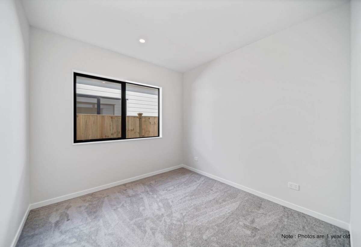 4 beds 2 baths house with double garage on 292m2 section, 0.6 km to Opaheke School, 1.1 km to v and Rosehill Intermediate, 1.5 km to Papakura Intermediate, 1.8 km to Papakura High School, 51 Bannockburn Road, Papakura, Auckland