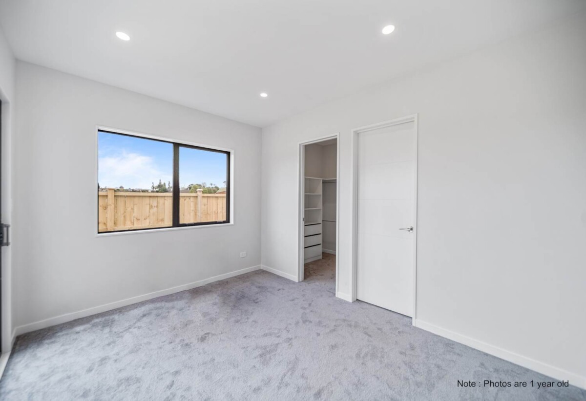 4 beds 2 baths house with double garage on 292m2 section, 0.6 km to Opaheke School, 1.1 km to v and Rosehill Intermediate, 1.5 km to Papakura Intermediate, 1.8 km to Papakura High School, 51 Bannockburn Road, Papakura, Auckland