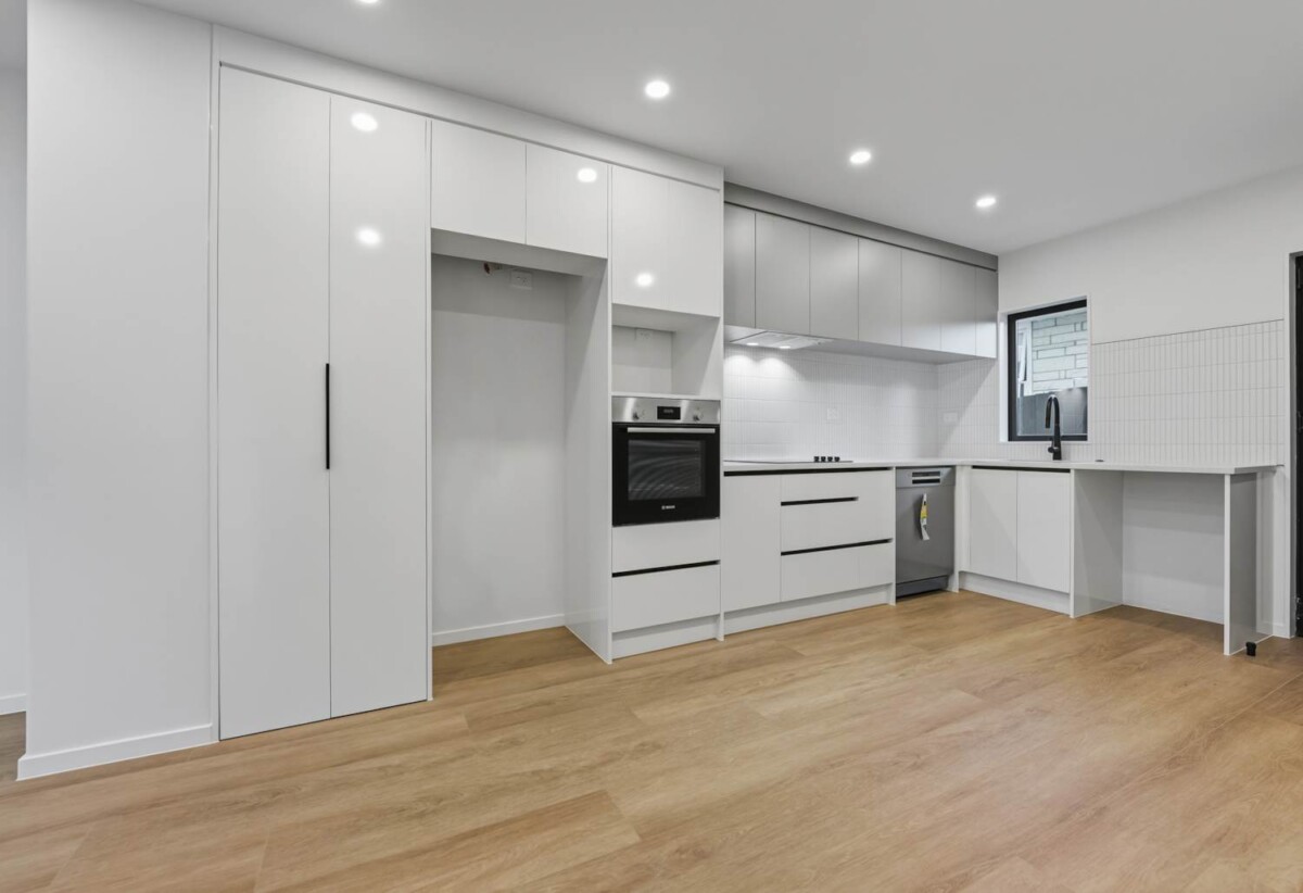 Brandnew freehold 3 beds 2.5 baths home with car park, 0.3 km to Sylvia Park School, Lot 3/2 Bean Place, Mt Wellington, Auckland