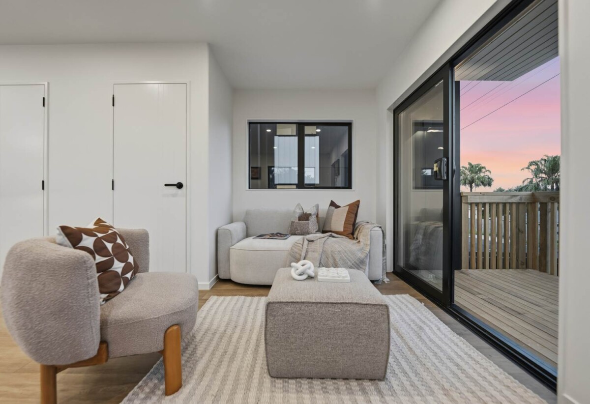 Brandnew Freehold 3 beds 2.5 baths home with car park, 0.3 km to Sylvia Park School, Lot 2/2 Bean Place, Mt Wellington, Auckland