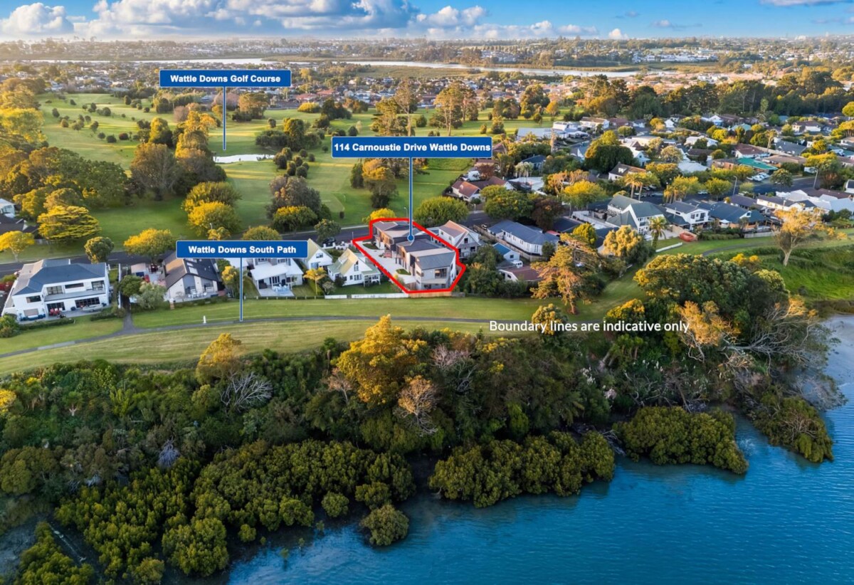 Wake up to breathtaking 180-degree sea views, brandnew freehold standalone 5 beds 4.5 baths house with double garage, Stamford 10-Year New Build Guarantee , bathrooms Underfloor heating , nearby coastal walkways, Wattle Downs Golf Club, 1.1 km to Reremoana Primary School, 114D Carnoustie Drive, Wattle Downs, Auckland