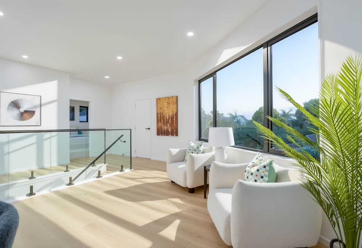 Wake up to breathtaking 180-degree sea views, brandnew freehold standalone 5 beds 4.5 baths house with double garage, Stamford 10-Year New Build Guarantee , bathrooms Underfloor heating , nearby coastal walkways, Wattle Downs Golf Club, 1.1 km to Reremoana Primary School, 114D Carnoustie Drive, Wattle Downs, Auckland