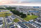 10-Year Master Build Guarantee, 3 LEGAL kitchens, 7 beds 5.5 baths house with 2 beds granny and double garage, 0.5 km to Te Uho o Te Nikau Primary School , 0.6 km to Ormiston Junior College, 0.7 km to Ormiston Senior College, 219B & 1/219B Murphys Road, Flat Bush, Auckland