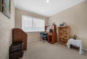 First Time on the Market in 29 years, Held and lovingly cared for by one owner since new, Brick and tile 4 beds 2 baths house on 670m2 section, close to schools, shopping centre, golf club, 7 Casabella Court, Northpark, Auckland
