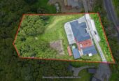 681m2 luxury 5 beds 6 baths house with 2 office and a indoor pool on 4015m2 section, 2.1 km to Albany Senior High School, 2.9 km to Albany School, 4.2 km to Albany Junior High School, 237 Lonely Track Road, Albany, Auckland