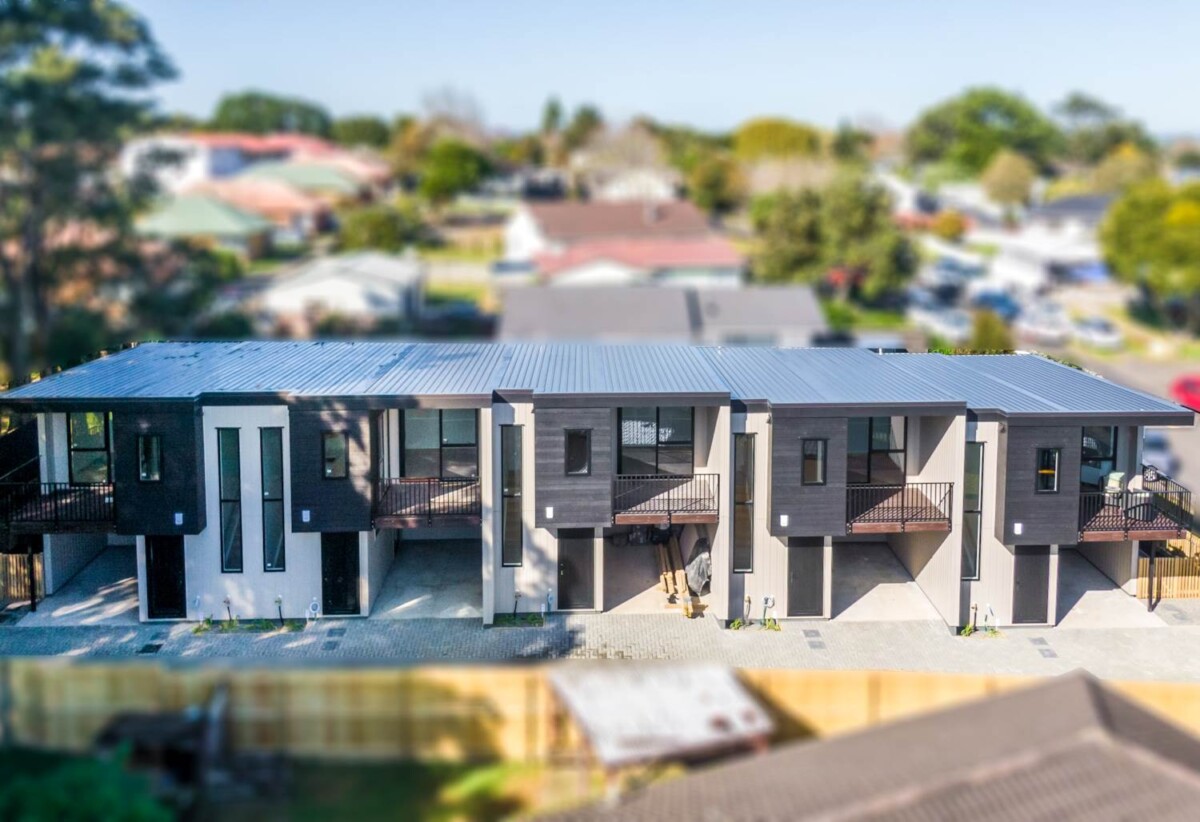 10-Year Master Build Guarantee, developers ready to meet the market, Affordable Parkside brandnew 3 beds 2 baths home with carport, close to schools, shopping cente, beach, 0.3 km yo Finlayson Park School, 1.2 km to James Cook High School, 1.3 km to Manurewa Intermediate, 9 Selago Place, Manurewa, Auckland