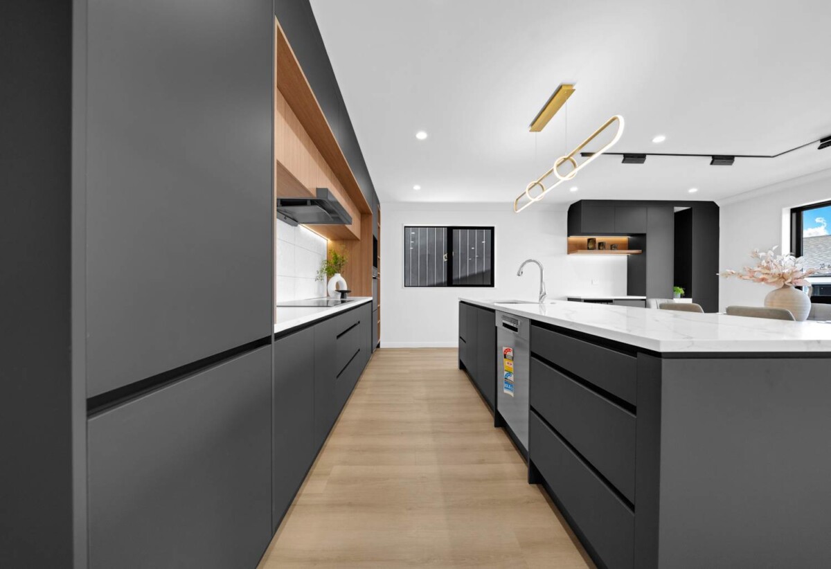 Top school zone, including Rangitoto College, Double Westlake, 192m2 brandnew standalone 4 beds 2.5 baths house with double garage, 0.4 km to Sunnynook School, 1.4 km to Rangitoto College, Lot 2, 15 Lavery Place, Sunnynook, Auckland