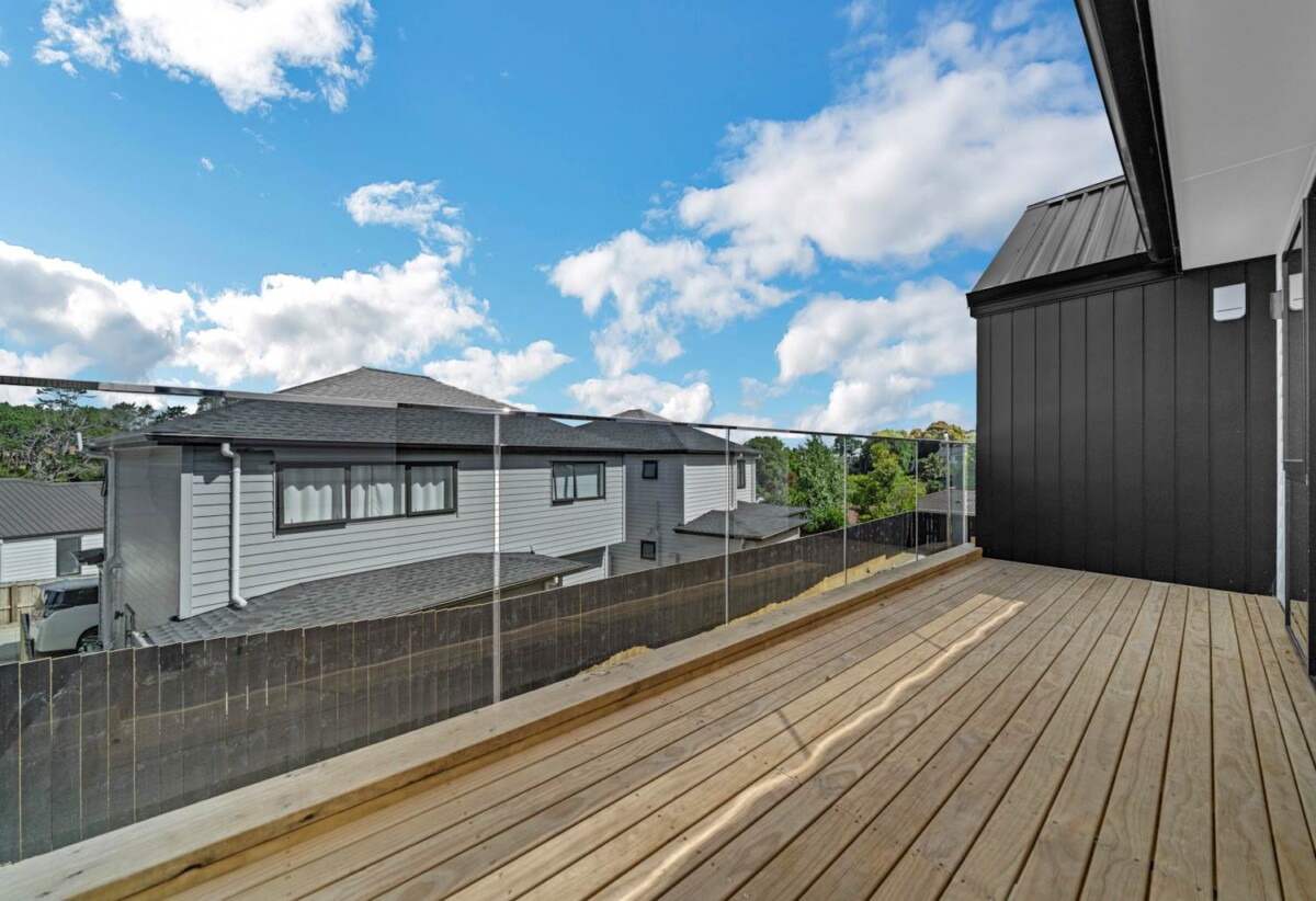 Top school zone, including Rangitoto College, Double Westlake, 192m2 brandnew standalone 4 beds 2.5 baths house with double garage, 0.4 km to Sunnynook School, 1.4 km to Rangitoto College, Lot 2, 15 Lavery Place, Sunnynook, Auckland