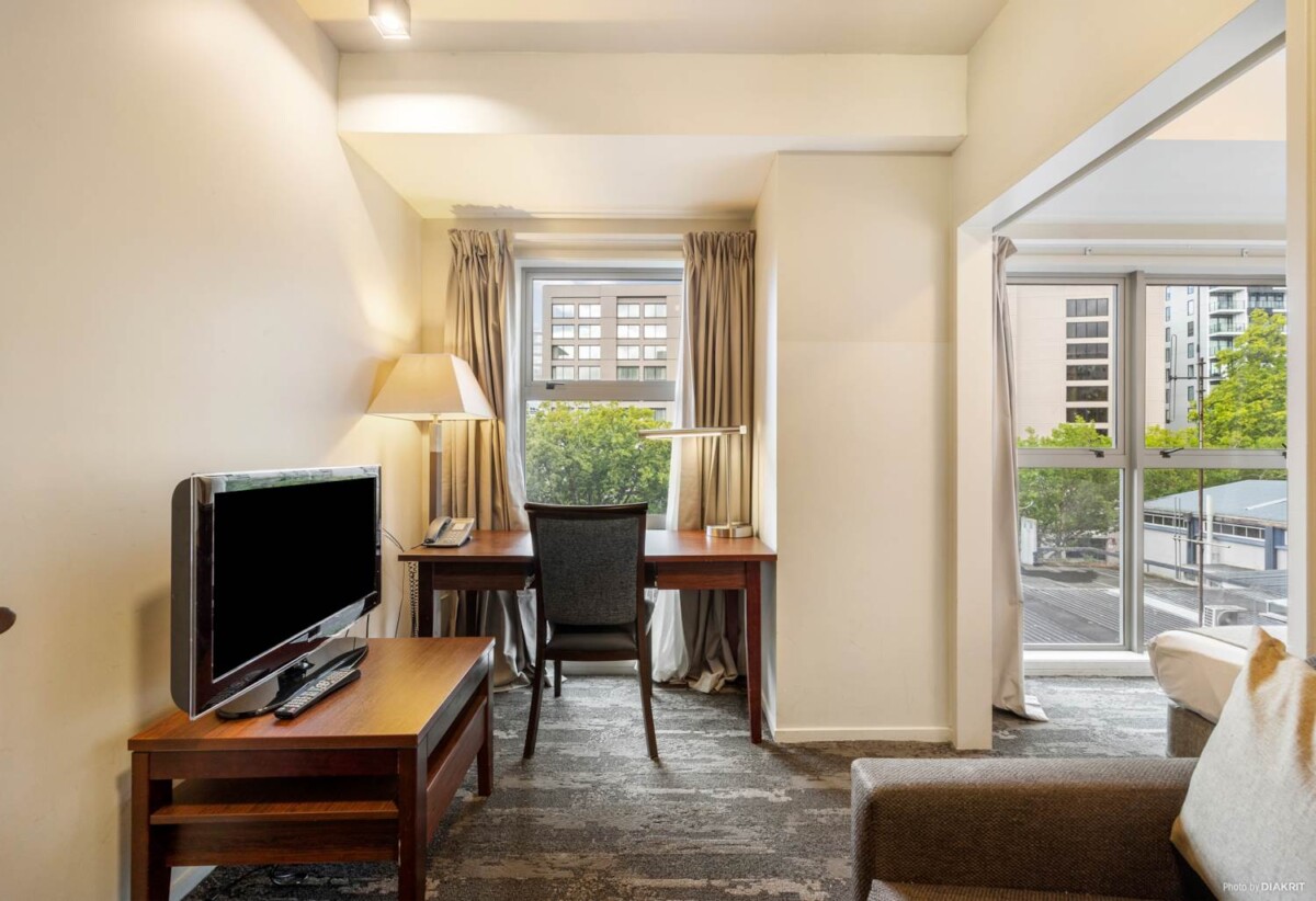 Auckland Girls’ Grammar School zone, 30m2 Freehold 1 bed 1 bath apartment, A well-managed hotel style apartment, Full furniture package is included, 209/188 Hobson Street, City Centre, Auckland