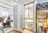 Brick and tile 3 beds 2 baths home, 1 Bathroom and utility room ground floor, 0.8km to Owairoa School, 1 km to Howick College, 1.2 km to Howick Intermediate, 2/2B Yeoman Place, Howick, Auckland