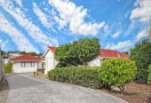 Once in 24 years, Macleans, 885m² with Services, Two Dwellings (5 beds 2 baths main house + 2 beds 1 bath second dwelling), 0.1 km to Macleans Primary School, 0.6 km to Bucklands Beach Intermediate, 0.7 km to Macleans College, 70 Priestley Drive, Bucklands Beach, Auckland