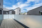 Brandnew standalone 4 beds 4 baths home with garage, deck and backyard, walks to Highland Park Shopping Centre, Pak’n Save, 0.7 km to Pakuranga College, 0.9 km to Howick Primary School, 1 km to Howick Intermediate, 30C Tomintoul Place, Highland Park, Auckland