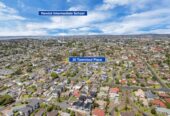 Brandnew standalone 4 beds 4 baths home with garage, deck and backyard, walks to Highland Park Shopping Centre, Pak’n Save, 0.7 km to Pakuranga College, 0.9 km to Howick Primary School, 1 km to Howick Intermediate, 30B Tomintoul Place, Highland Park, Auckland