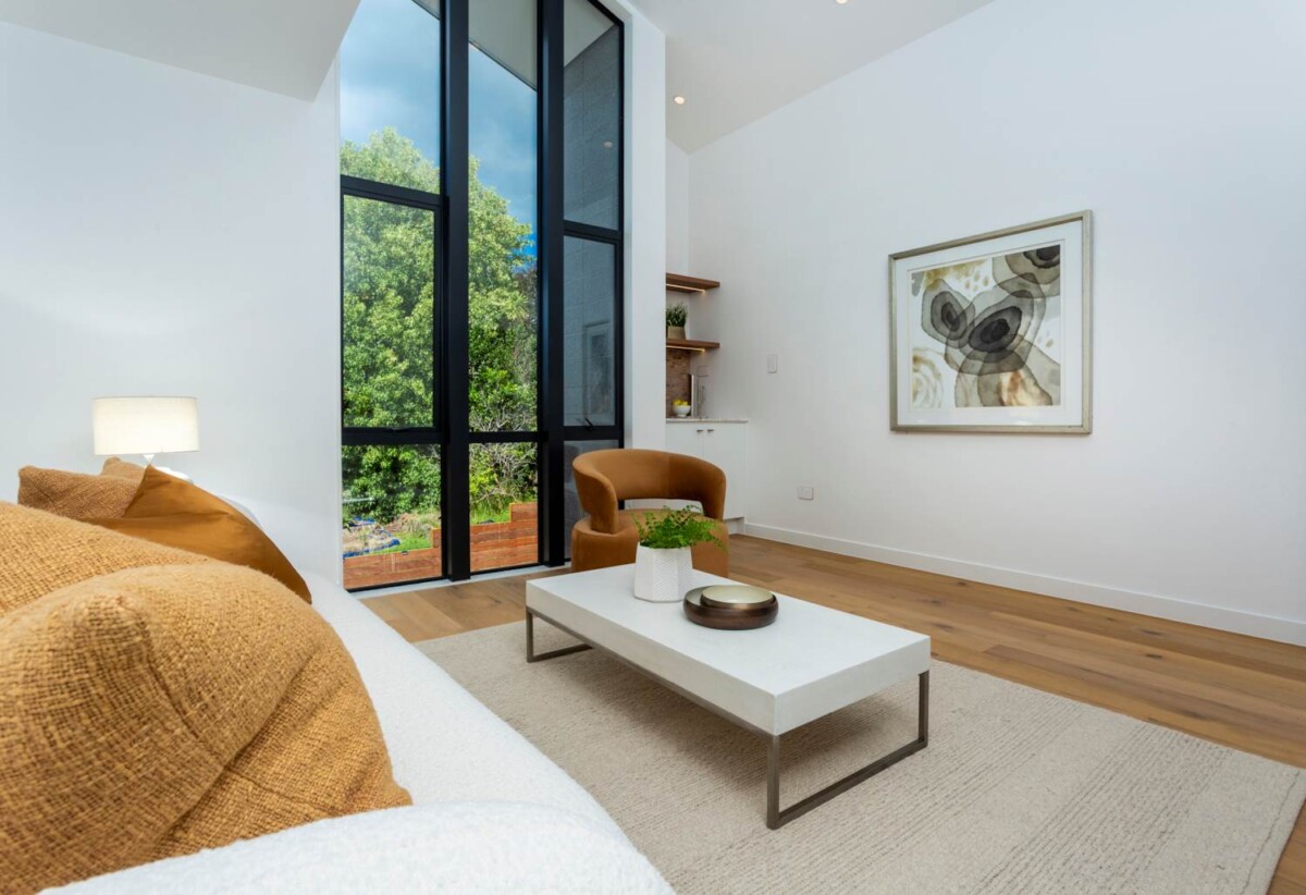 Flat Land | Rangitoto Zone, Brandnew standalone 5 beds 4.5 baths house with 1 bed granny, close to Albany Mall, schools motorway access, 1 km to Pinehill School (Browns Bay), 1.3 km to Rangitoto College, 3B Serrata Place, Browns Bay, Auckland