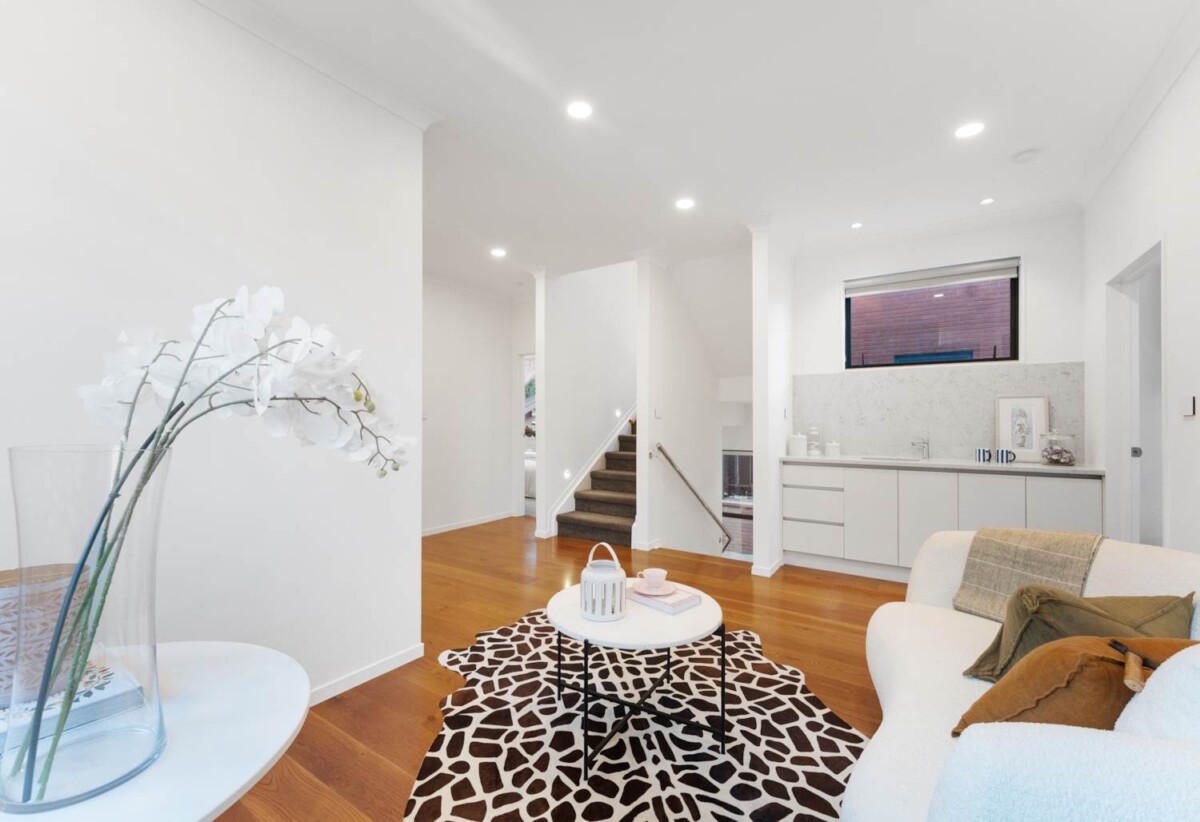 Double Grammar school zone, Brick and tile 5 beds 5.5 baths house with double garage on 412m2 section, 0.4 km to Auckland Normal Intermediate, 1 km to Epsom Girls’ Grammar School, 1.6 km to Auckland Grammar, 104B Ranfurly Road, Epsom, Auckland