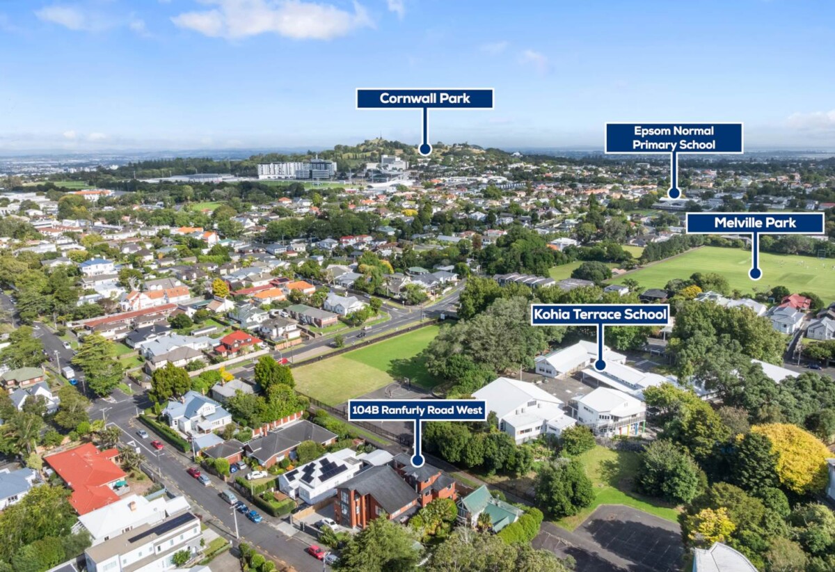 Double Grammar school zone, Brick and tile 5 beds 5.5 baths house with double garage on 412m2 section, 0.4 km to Auckland Normal Intermediate, 1 km to Epsom Girls’ Grammar School, 1.6 km to Auckland Grammar, 104B Ranfurly Road, Epsom, Auckland