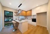 Brandnew standalone 4 beds 2.5 baths home with garage on 189m2 section, close to the train station, New Lynn shopping mall, 0.6 km to Arahoe School, 1.2 km to Green Bay High School, 1.5 km to Glen Eden Intermediate, 141C Seabrook Avenue, New Lynn, Auckland