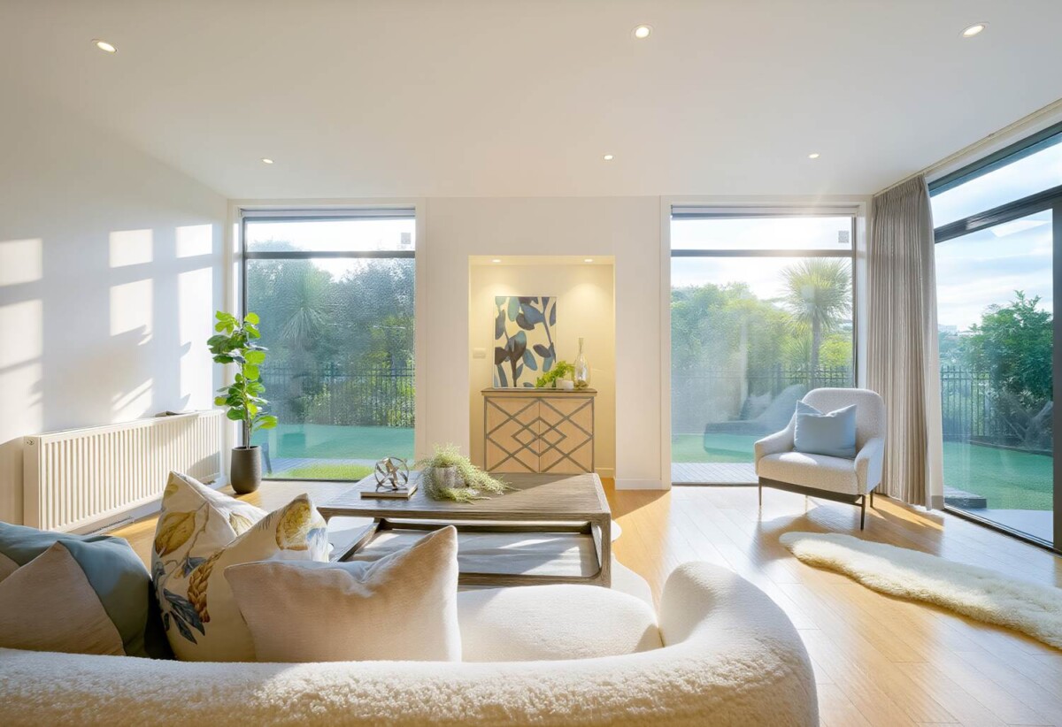 Double Grammar school zone, Ignore CV, MUST SELL, 500m² luxury 6 beds 6 baths house with double garage on 602m2 section, 0.5 km to Remuera School, 2.2 km to Epsom Girls’ Grammar School, 3.1 km to Auckland Grammar, 20C Orakei Road, Remuera, Auckland