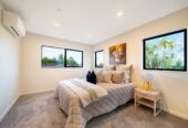 Brandnew standalone 4 beds 2.5 baths home with garage on 189m2 section, close to the train station, New Lynn shopping mall, 0.6 km to Arahoe School, 1.2 km to Green Bay High School, 1.5 km to Glen Eden Intermediate, 141C Seabrook Avenue, New Lynn, Auckland