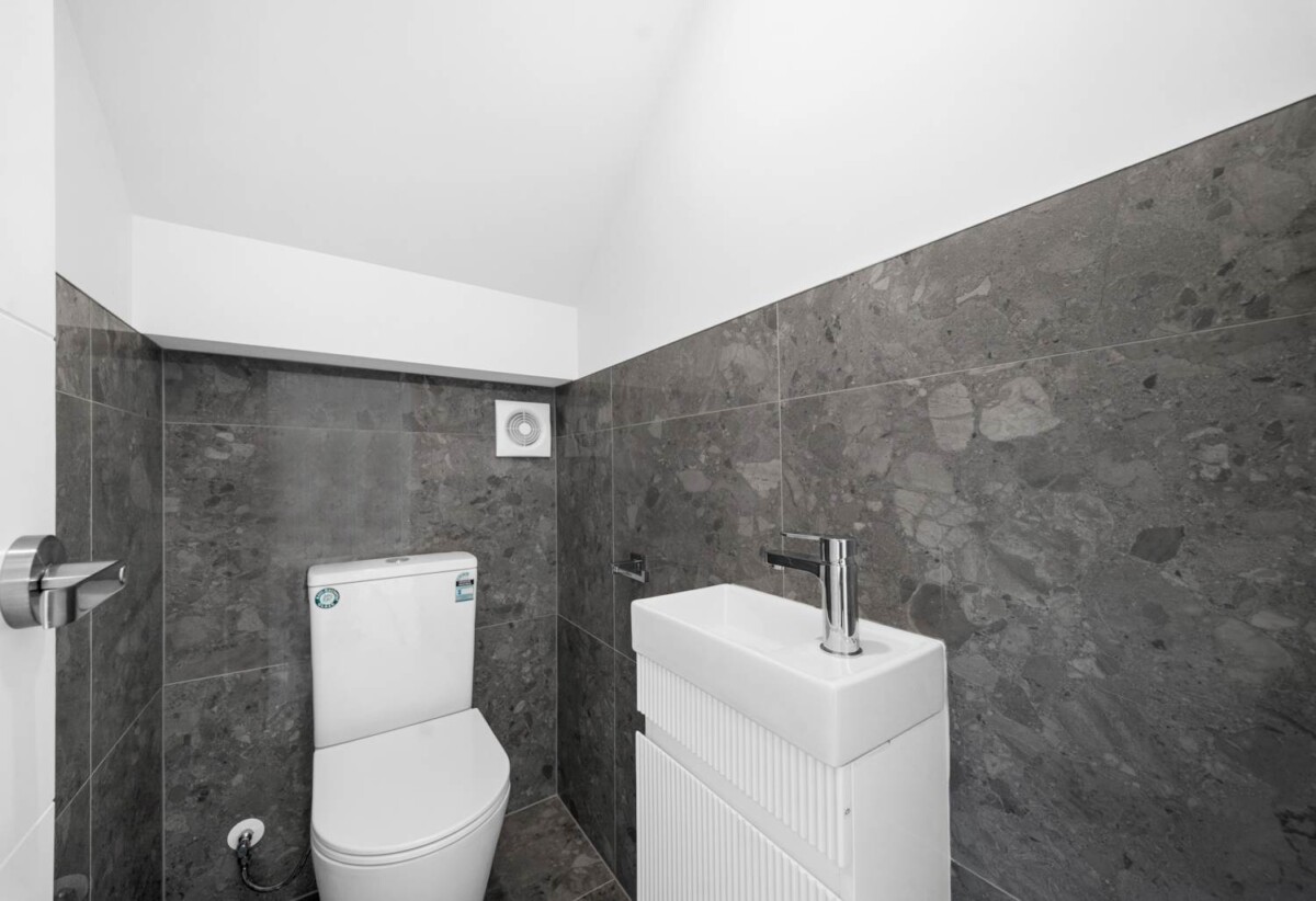 10 Year Master Build Guarantee, Brandnew standalone 3 beds 2.5 baths home with garage, 0.4 km to Macleans Primary School, 0.9 km to Howick Intermediate, 1.4 km to Pakuranga College, Lot 1/110 Hutchinsons Road, Bucklands Beach, Auckland