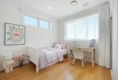 5 beds + office 4.5 baths house with double garage on 442m2 section, 0.9 km to Royal Oak School, 1.6 km to Royal Oak Intermediate School, 1.9 km to Onehunga High School, 41D Liverpool Street, Epsom, Auckland