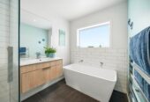 Rangi Zone. Beachside Lifestyle. Move-In Ready, 4 beds 2 baths house with double garage, 0.1 km to Browns Bay School, 1.3 km to Murrays Bay Intermediate, 1.7 km to Rangitoto College, 1/19 Kiteroa Terrace, Rothesay Bay, Auckland