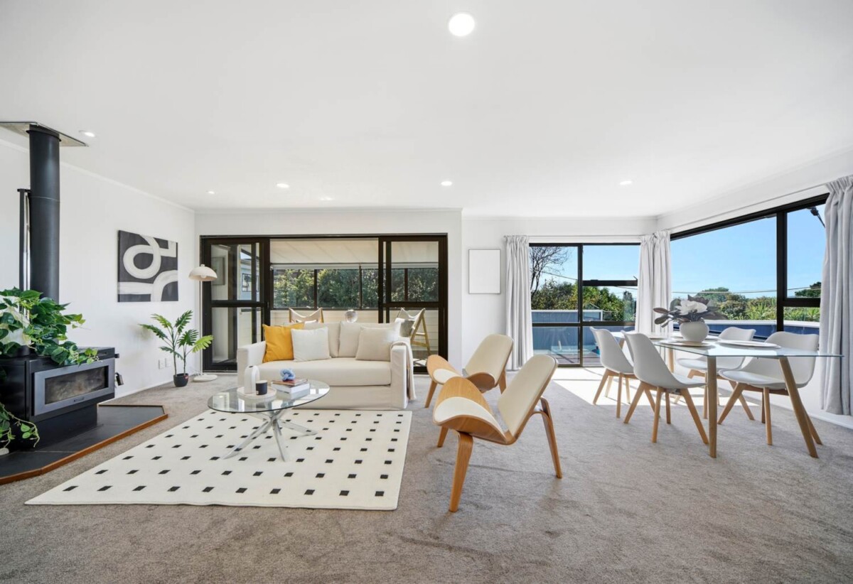 Recently refreshed 3 beds house with garage, 0.8 km to Long Bay College, 1/169 Stredwick Drive, Torbay, Auckland